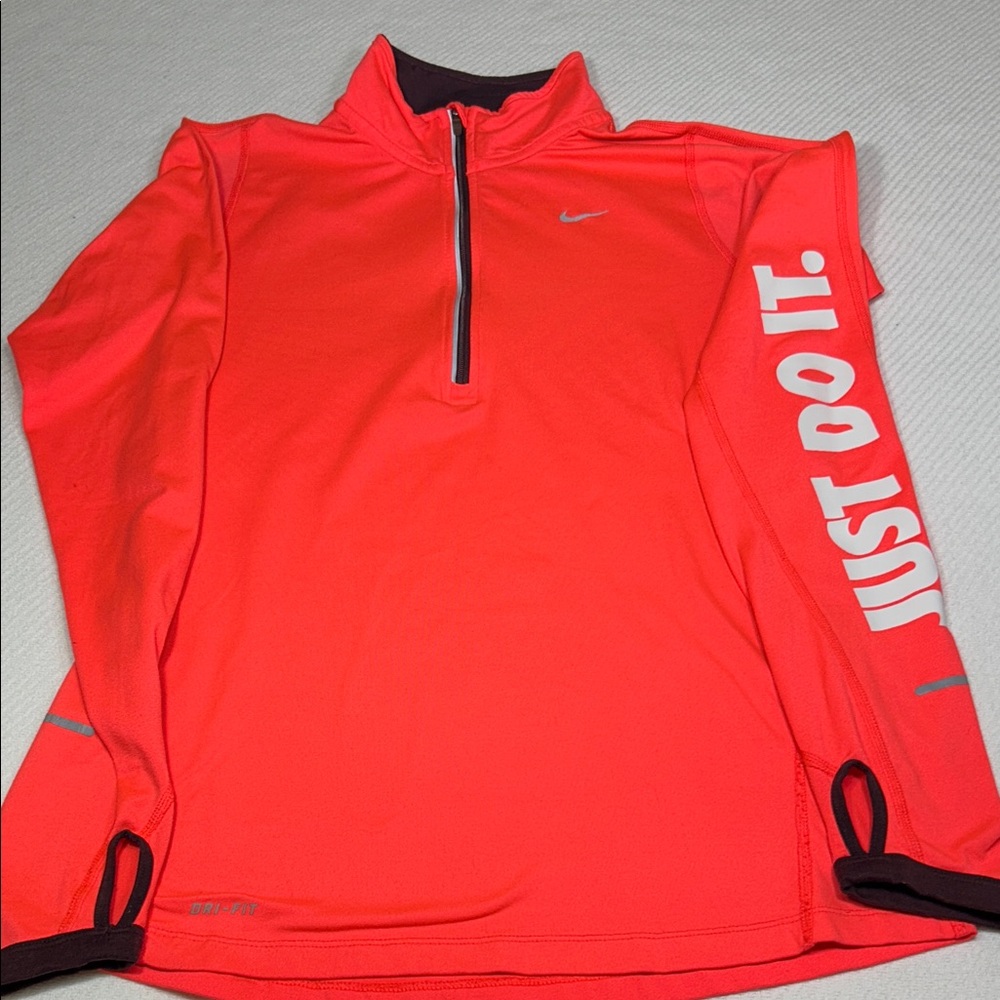 Nike Coral/Red Half-Zip Top ❤️